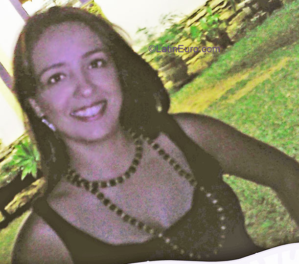 Date this gorgeous Brazil girl Juliana from Anapolis BR3827