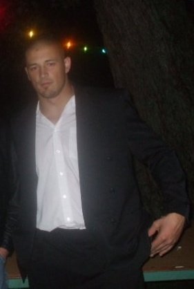 Date this happy United States man Nik from Toronto/ NewYork City CA314