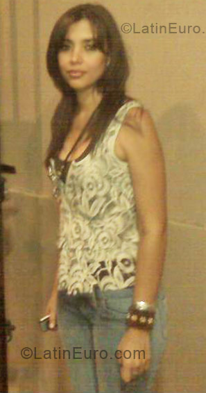 Date this hot Ecuador girl Mariana De Jesus from Guayaquil EC45