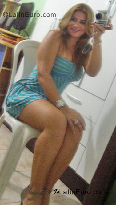 Date this stunning Brazil girl Marluce from Manaus BR4656