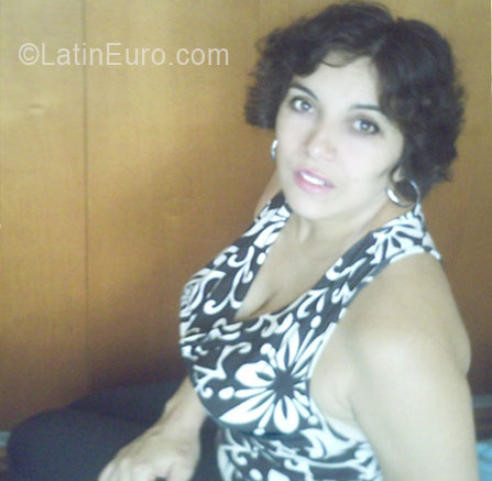 Date this funny Brazil girl Cidha from Rio de Janeiro BR3991