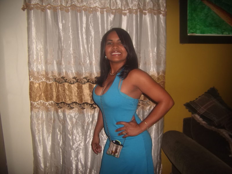 Date this gorgeous Dominican Republic girl Yudith from Santo Domingo DO5523