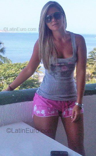 Date this fun Colombia girl Maria clara mej from Cartagena CO5556