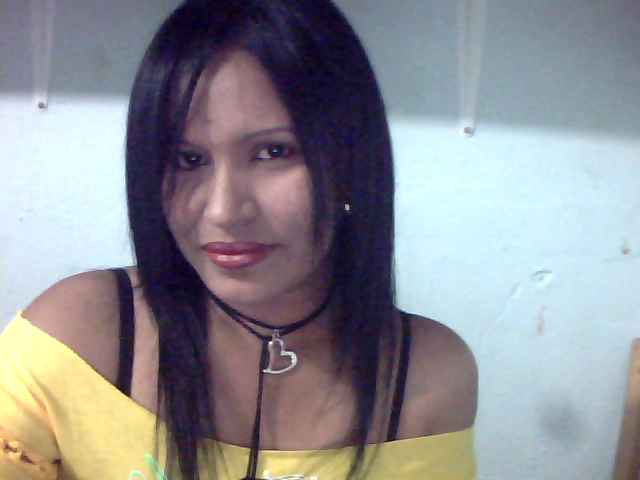Date this hot Colombia girl Heidis from Barranquilla CO5558