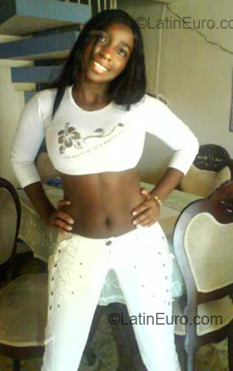 Date this georgeous Colombia girl Jenni from Cali CO5577