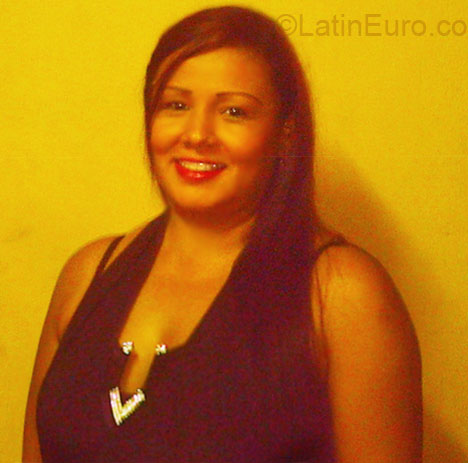 Date this georgeous Colombia girl Liliana cardona from Cali CO5586