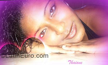 Date this charming Brazil girl Thaiane from Belford Roxo BR4120
