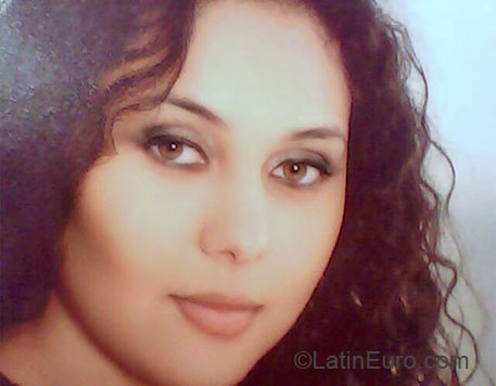 Date this young Brazil girl Leidy from Florianopolis BR4125