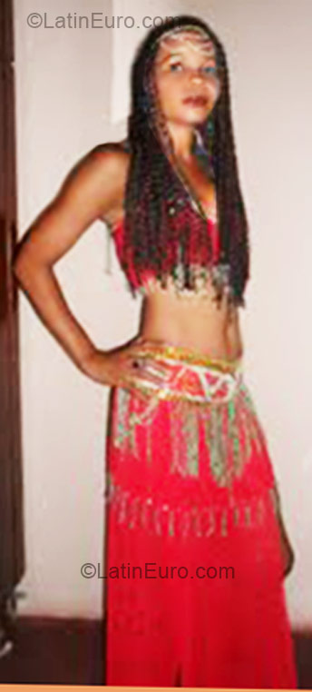 Date this beautiful Brazil girl Maria from Recife BR4170