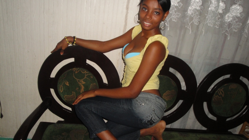 Date this gorgeous Dominican Republic girl Jenifer from Capital DO5731