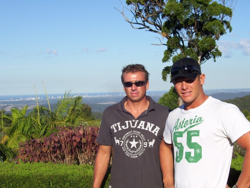 Date this hard body Australia man FUN from Brisbane AU160