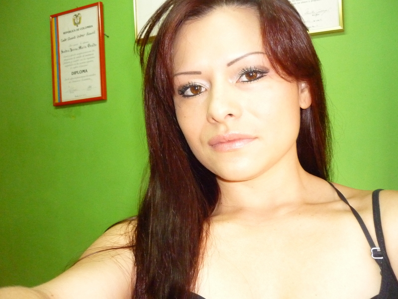 Date this hot Colombia girl Lorena from Manizales CO5799