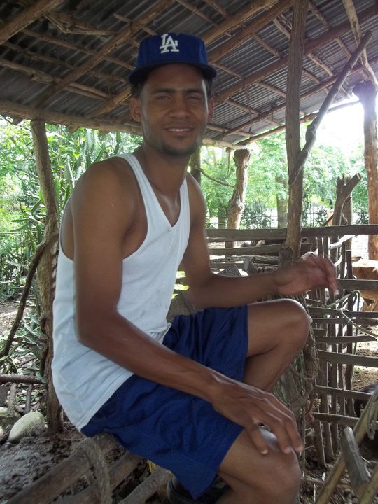 Date this athletic Dominican Republic man Luis jose from Rep Dom DO5828