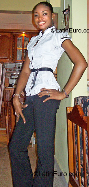 Date this athletic Colombia girl Yuriza from Quibdo CO6920