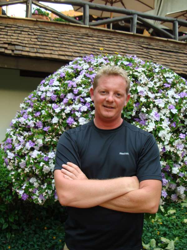 Date this hard body United States man Eric from Grainger US8513