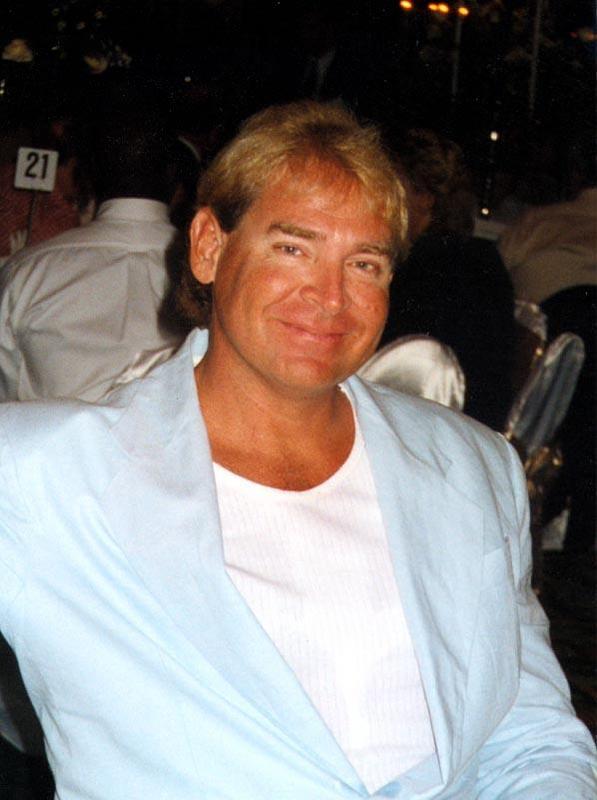 Date this lovely United States man Hawaiiborn from Honolulu US8520