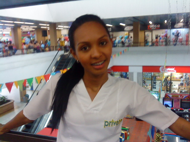 Date this gorgeous Colombia girl Mari from Cali CO5906