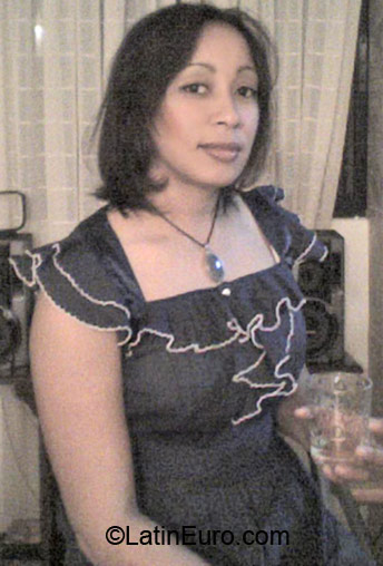 Date this delightful Dominican Republic girl Eli from Santo Domingo DO5957