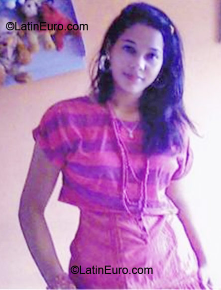 Date this cute Dominican Republic girl Marlene from Santiago DO6004
