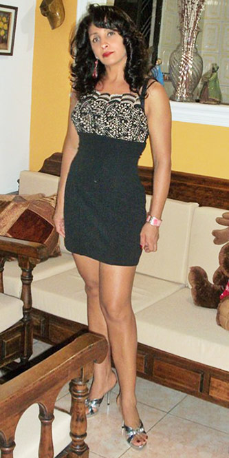 Date this athletic Colombia girl Liliana from Cartagena CO5965