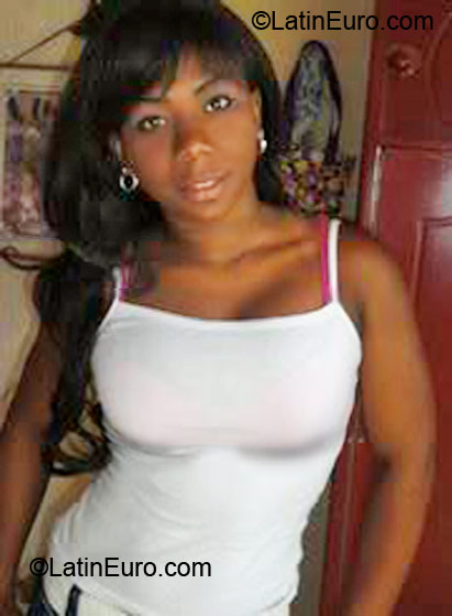 Date this georgeous Colombia girl Sandra Maria from Cali CO5975