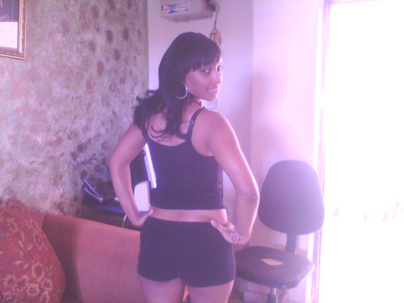 Date this sultry Dominican Republic girl Yohanna peguero from La Romana DO6080