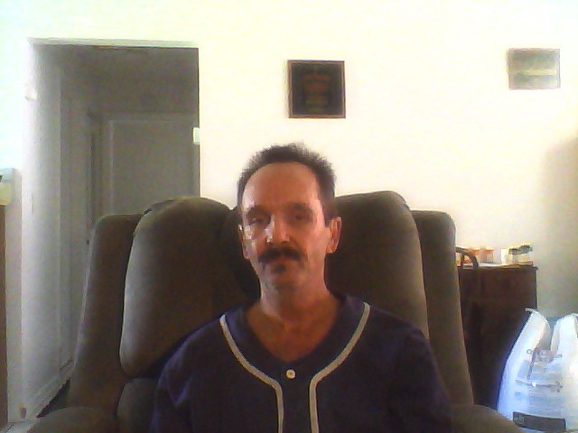 Date this nice looking United States man Darkman333 from spring hill US8668