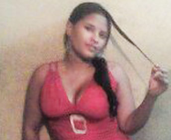 Date this funny Colombia girl Stefanie from Barranquilla CO6084