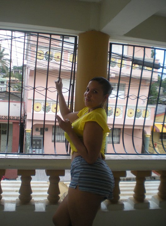Date this delightful Dominican Republic girl Vanessa from Santiago DO6243