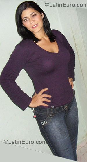 Date this beautiful Brazil girl Adriana from Rio De Janeiro BR4501