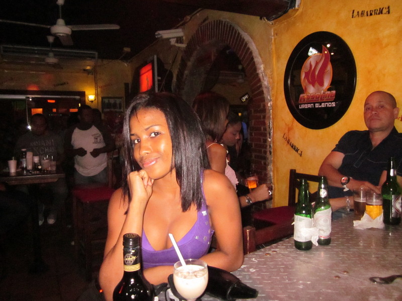 Date this voluptuous Dominican Republic girl Anyela from Punta Cana DO6381