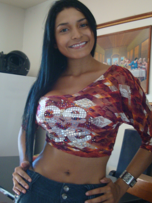 Date this gorgeous Colombia girl Jessica from Cali CO6213