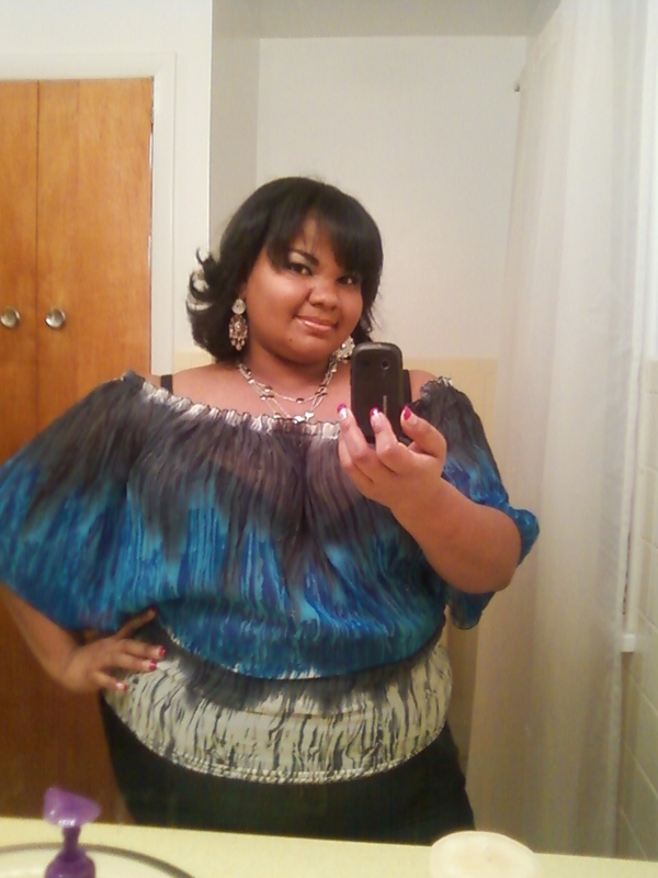 Date this athletic United States girl Lucy Gomez from Hazelton US8826