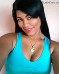 fun Dominican Republic girl Yeriaty from Santiago DO22469