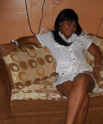 Date this hard body Dominican Republic girl Estefany from Santiago DO6450