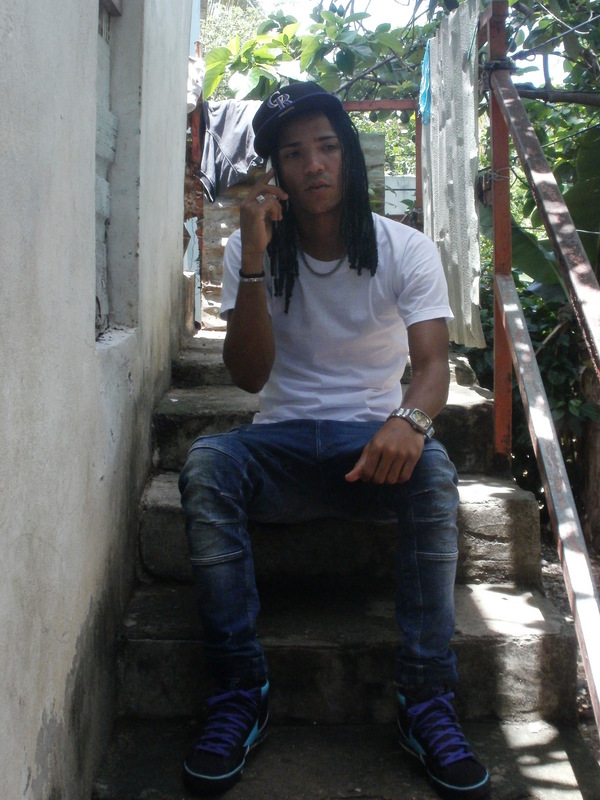 Date this exotic Dominican Republic girl Joel medrano from Santo Domingo DO6460