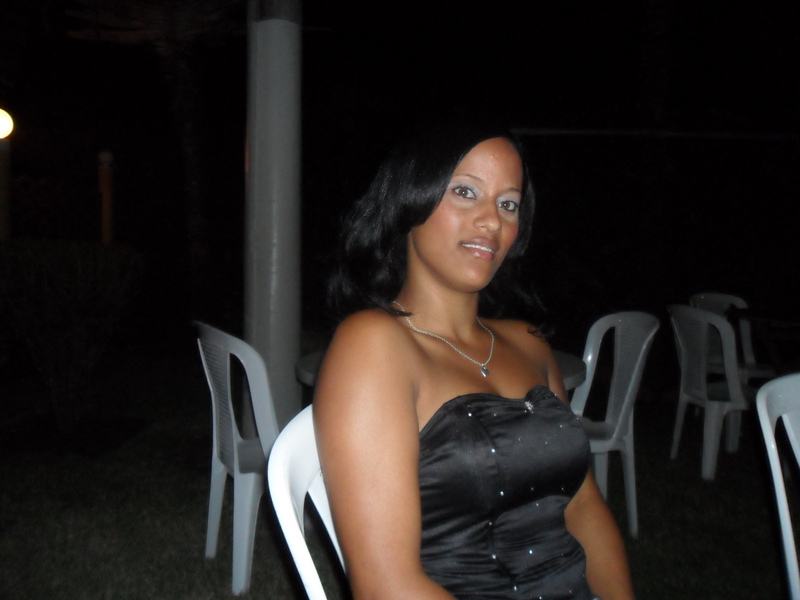 Date this gorgeous Dominican Republic girl Carla michel from Santo Domingo DO6516