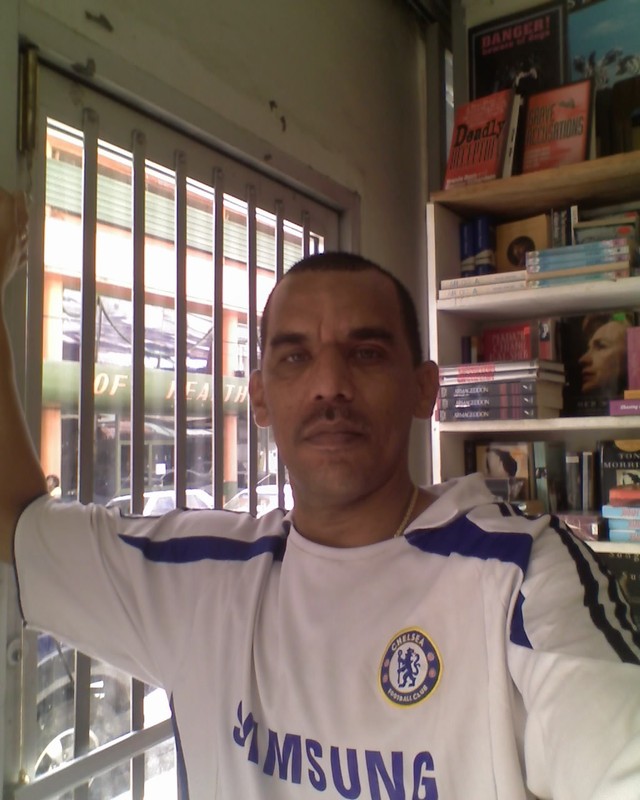 Date this hot Trinidad and Tobago man Robert69 from Port Of Spain TT49