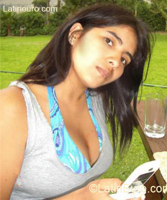 Date this attractive Peru girl Brigitte from Lima PE427