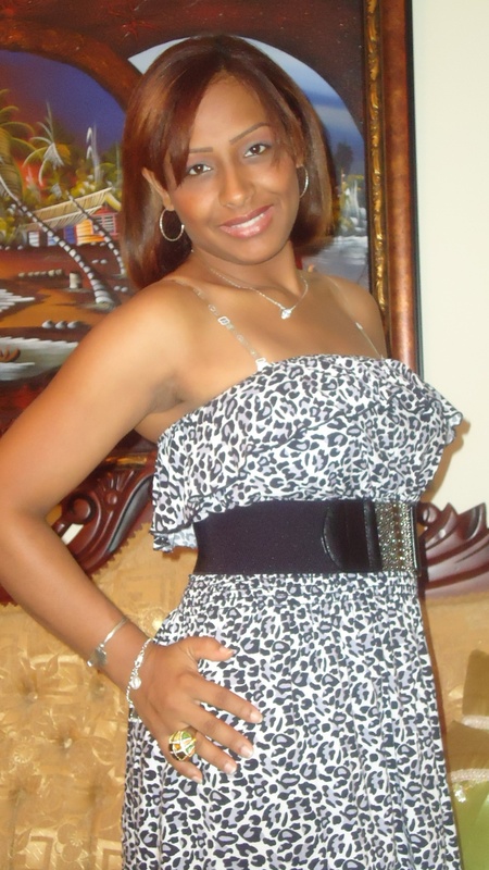 Date this happy Dominican Republic girl Jennette from Distrito Nacional DO6545