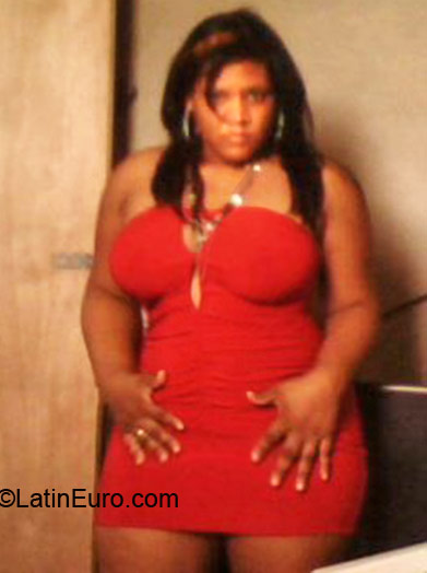 Date this sultry Dominican Republic girl Marialis from Santiago DO6648