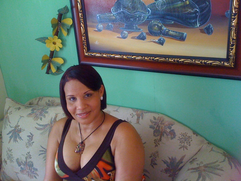 Date this sensual Dominican Republic girl Maira from Santo Domingo DO6709