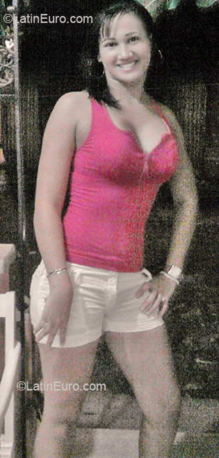 Date this happy Dominican Republic girl Paola from Puerto Plata DO6720