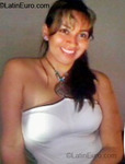 voluptuous Colombia girl Valentina from Bogota CO6434