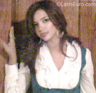Date this fun Dominican Republic girl Julia from Santiago DO6940