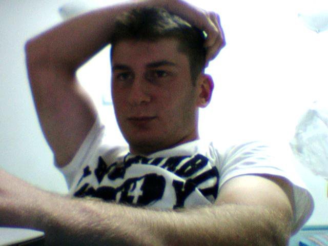 Date this good-looking Turkey man Lieutenant from Trabzon TR49