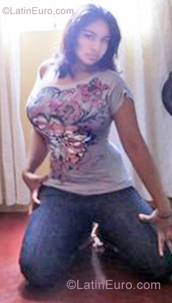 Date this stunning Peru girl Diana Carolina from Trujillo PE454