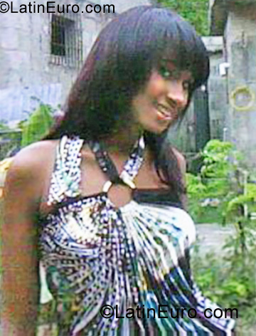 Date this exotic Dominican Republic girl Lisbeth from Bonao DO6978