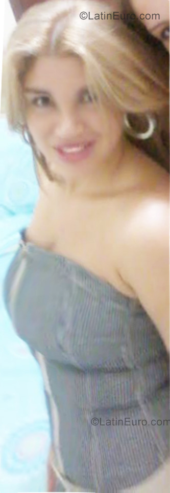 Date this sensual Brazil girl Monaiza from Juazeiro BR6258