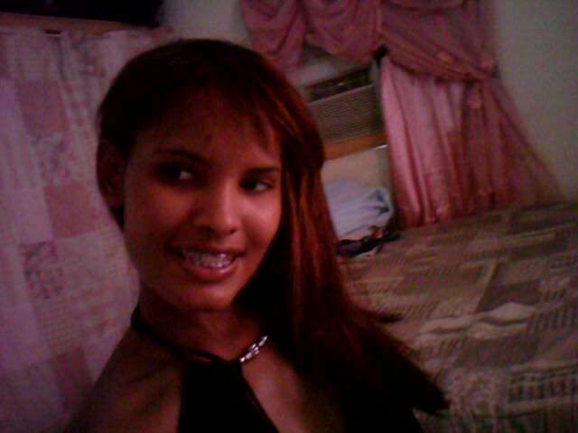 Date this stunning Dominican Republic girl Yesenia from San Cristobal DO7001
